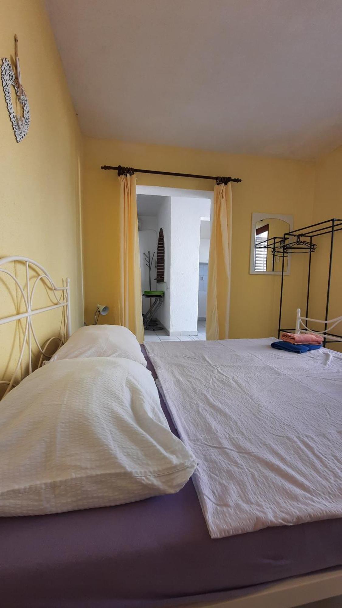 Apartments Dario Ražanj Eksteriør bilde
